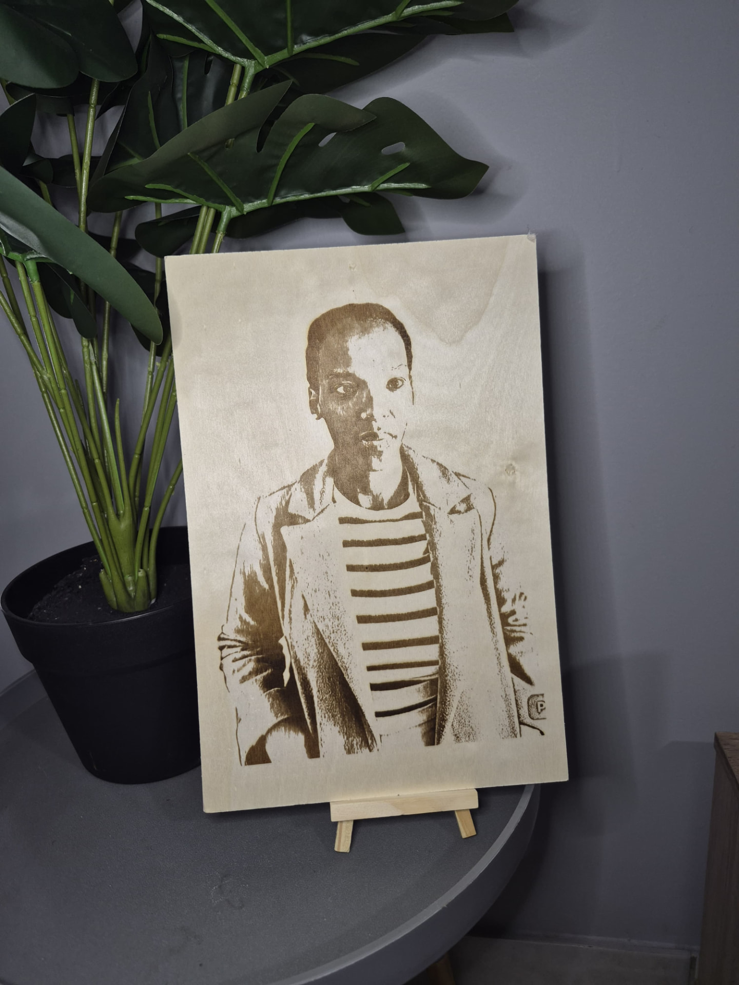 A4 Wooden Portrait example